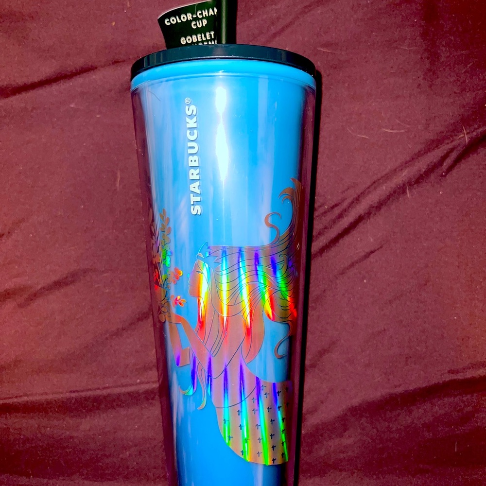 Starbucks Christmas 2021 Mermaid Color Changing Tumbler